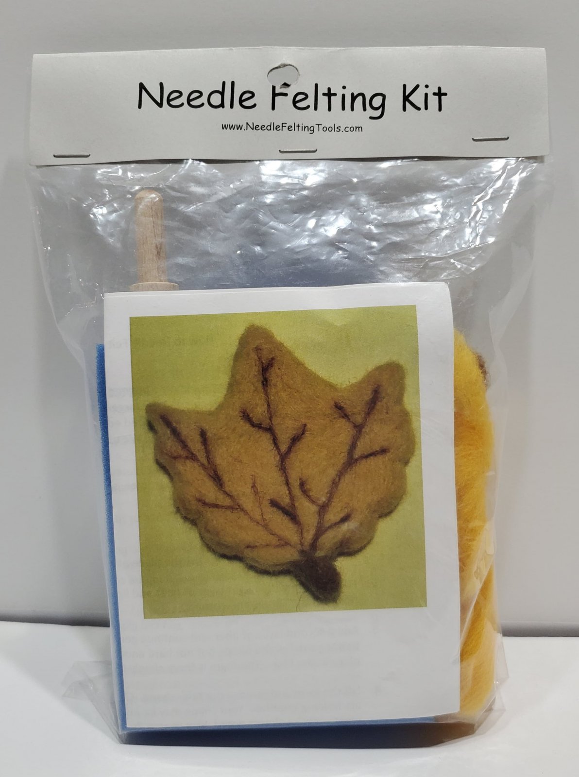 Cookie Cutter Needle Felting Kit   Leaf