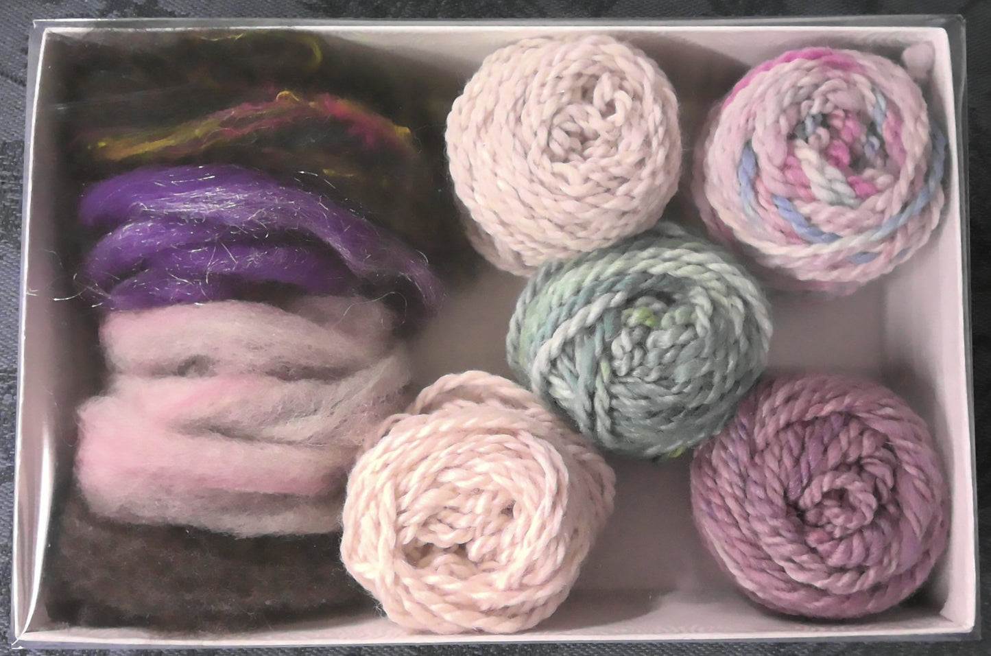 Tapestry Color Kit  Berry Picking